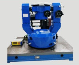 Qualité Tourne-disque de test de gyrcompass à double axe avec une haute précision de balancement et une précision de vitesse angulaire en acier inoxydable usine